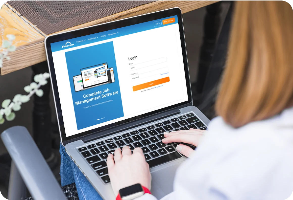 Customer Portal in Ascora